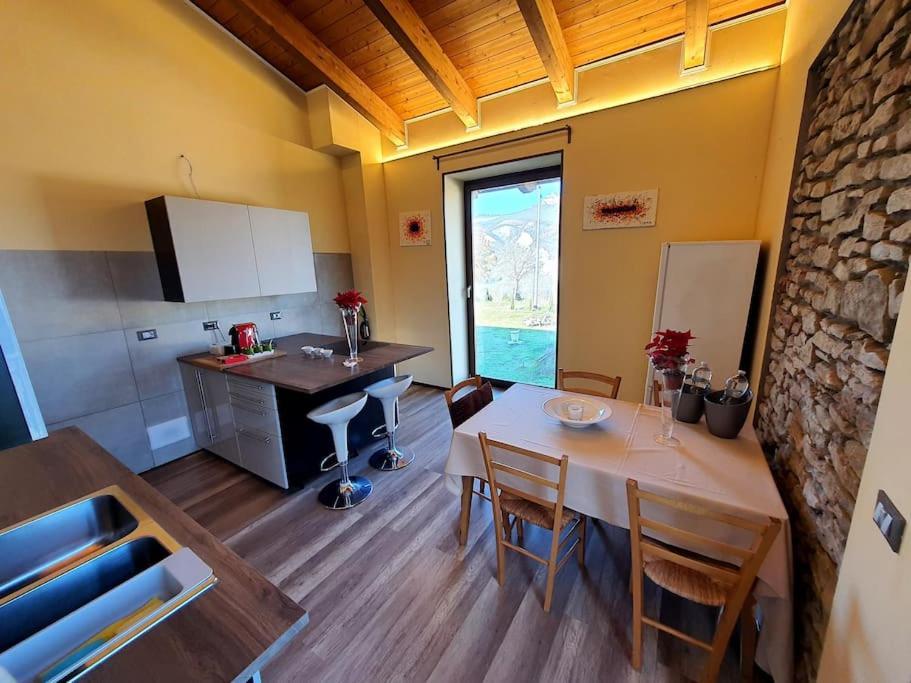 Villa Cristallo Private Apartment Fontanelice Ngoại thất bức ảnh