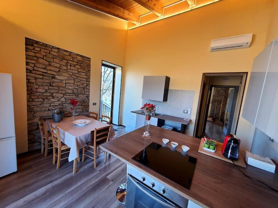 Villa Cristallo Private Apartment Fontanelice Ngoại thất bức ảnh