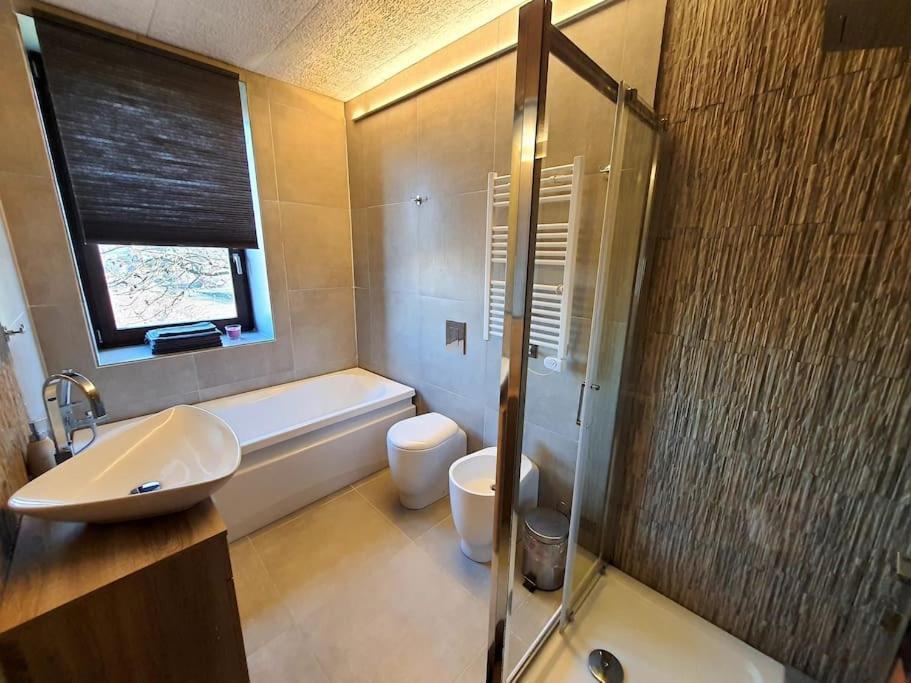 Villa Cristallo Private Apartment Fontanelice Ngoại thất bức ảnh