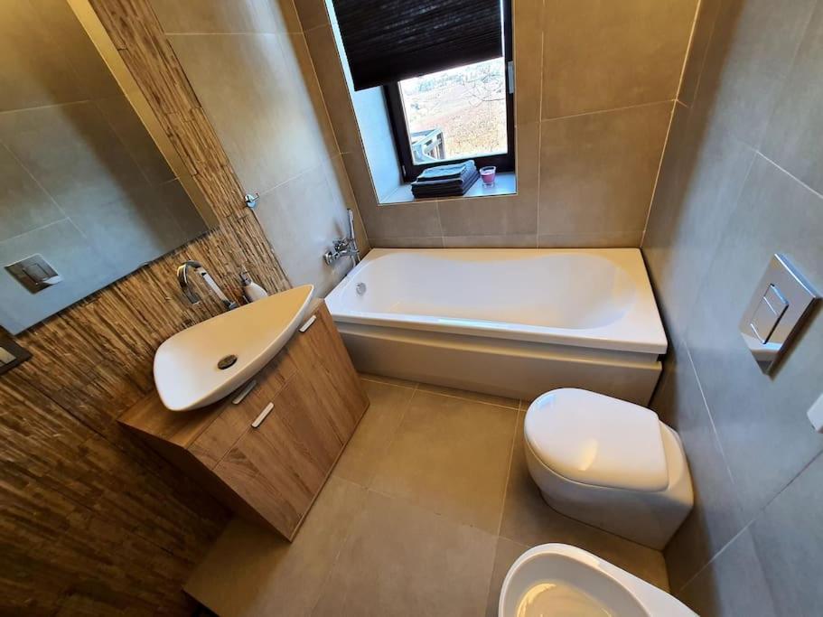 Villa Cristallo Private Apartment Fontanelice Ngoại thất bức ảnh