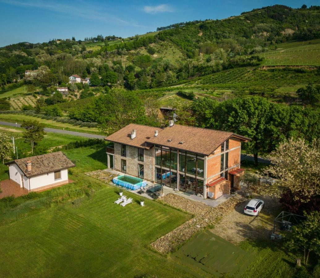 Villa Cristallo Private Apartment Fontanelice Ngoại thất bức ảnh